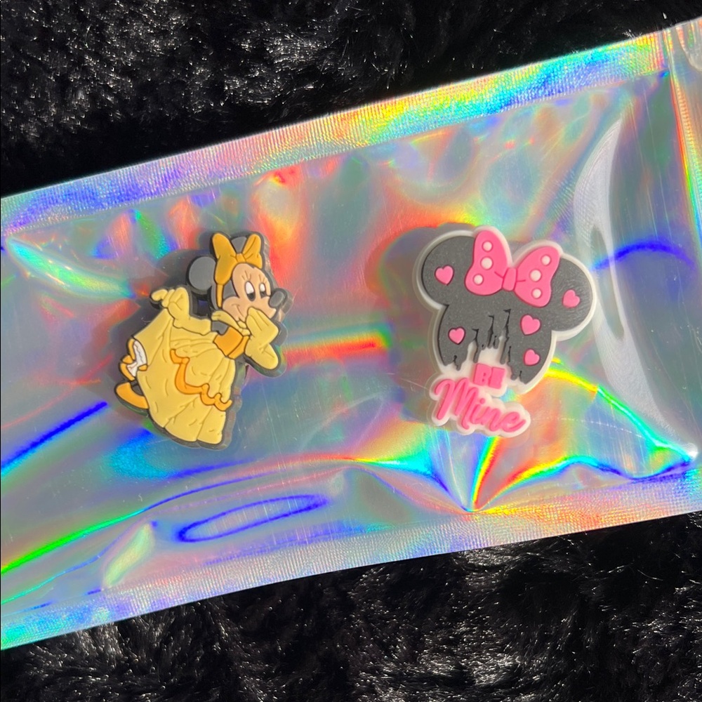 Minnie Mouse Enamel Pin Set